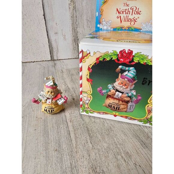 Enesco crinkles Sandi zimnicki North Pole village mail post office vintage rare - Picture 1 of 10